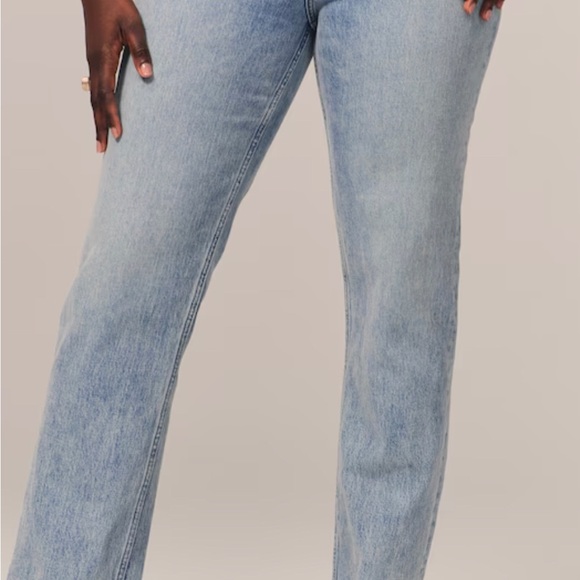 Curve Love Ultra High Rise 90s Straight Jean NEW - Picture 3 of 3